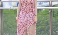 他缓慢而坚定的往里送视频